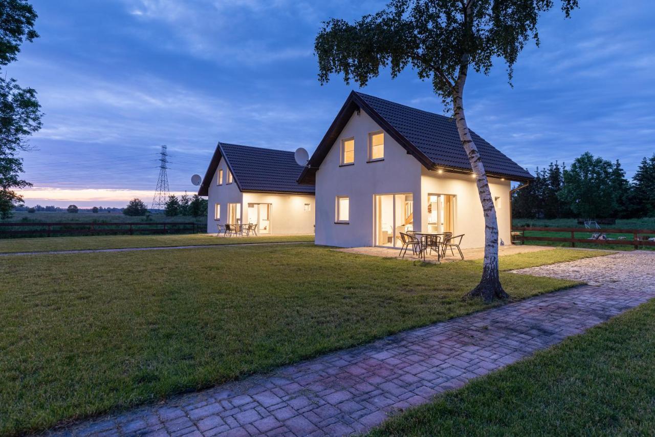 Domki Nad Morzem W Ledzinie Wybrzeze Rewal Niechorze Exterior foto