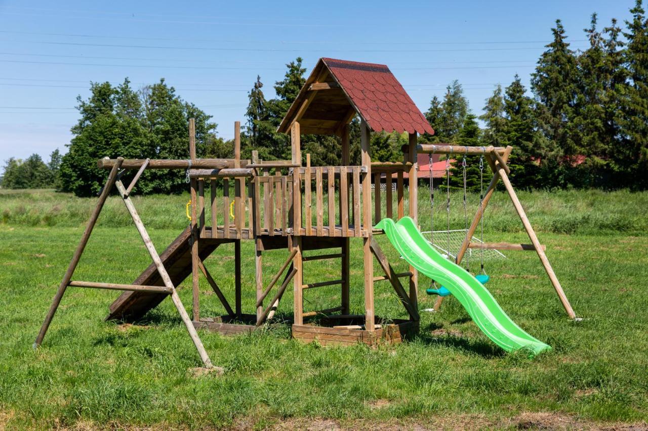 Domki Nad Morzem W Ledzinie Wybrzeze Rewal Niechorze Exterior foto